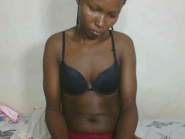 Ebonycutegal webcam