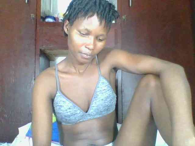 Ebonycutegal webcam