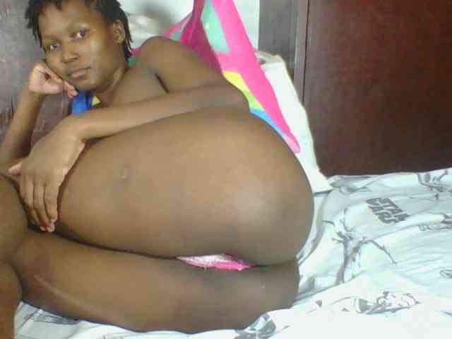 Ebonycutegal webcam