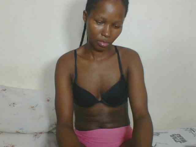 Ebonycutegal webcam