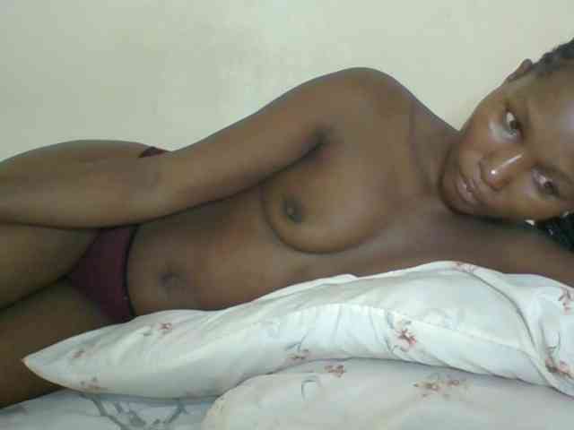 Ebonycutegal Ebonycutegal