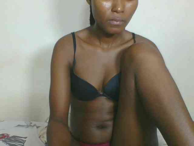 Ebonycutegal webcam
