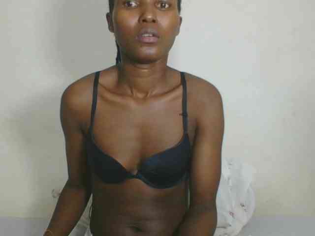 Ebonycutegal webcam