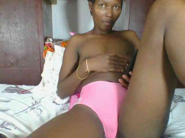 Ebonycutegal webcam