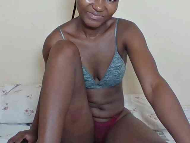 Ebonycutegal webcam