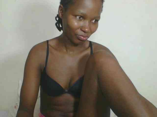 Ebonycutegal webcam