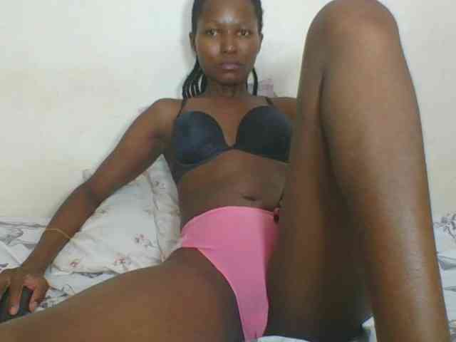 Ebonycutegal webcam