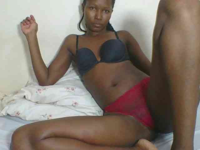 Ebonycutegal webcam