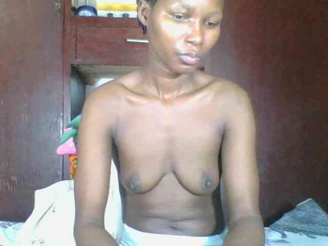 Ebonycutegal webcam