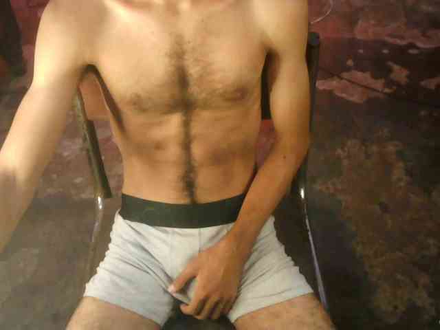 DeyPectoral1