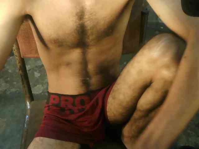 DeyPectoral1