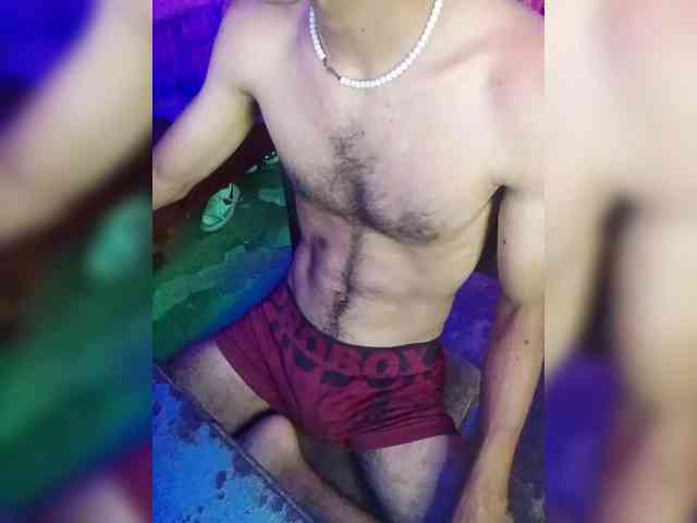 DeyPectoral1 DeyPectoral1