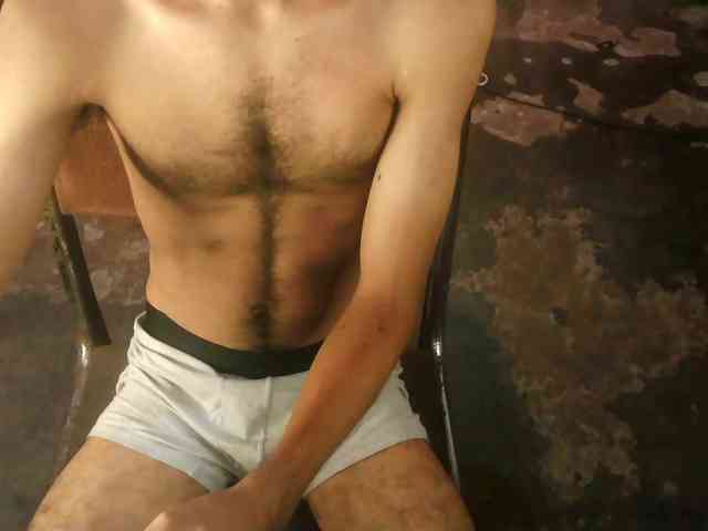 DeyPectoral1