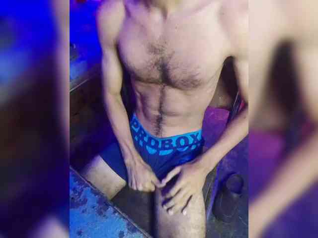 DeyPectoral1 DeyPectoral1