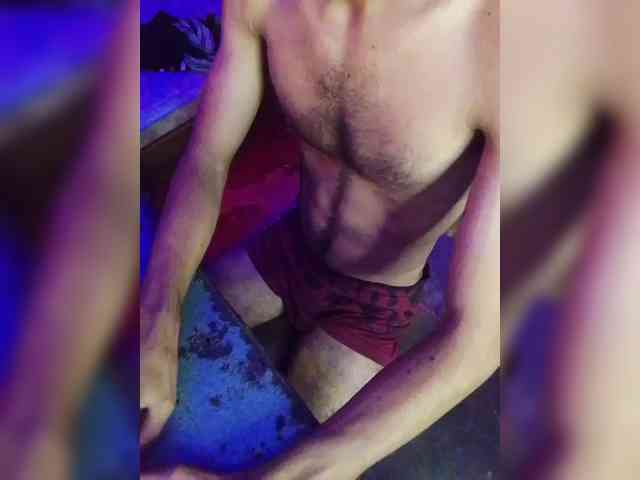 DeyPectoral1