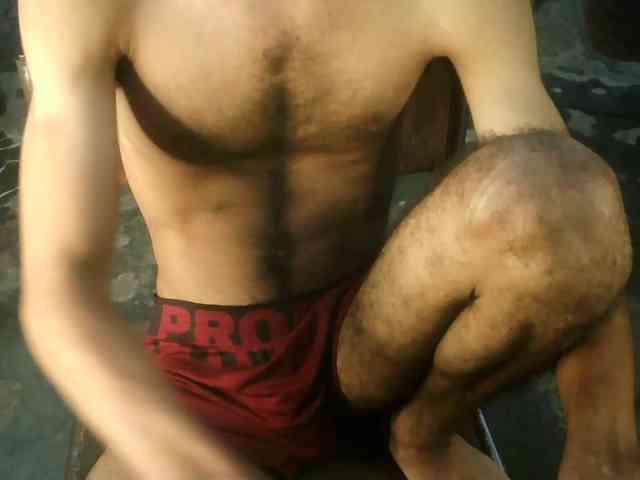DeyPectoral1