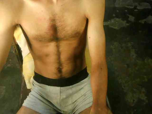DeyPectoral1