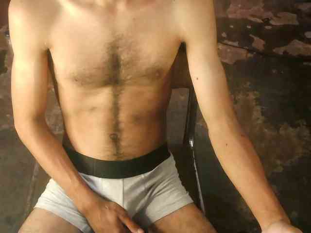 DeyPectoral1