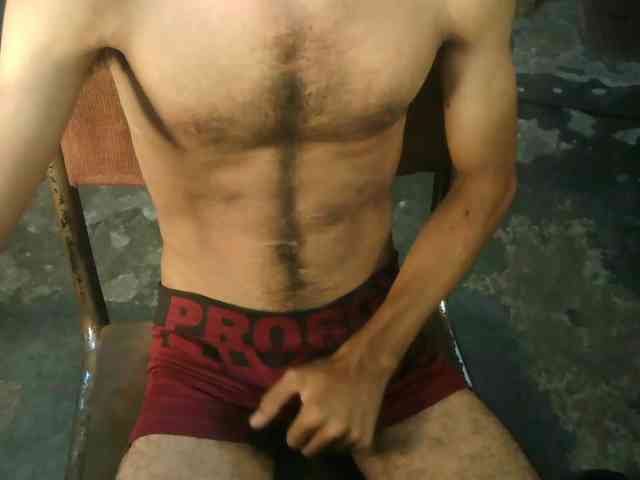DeyPectoral1