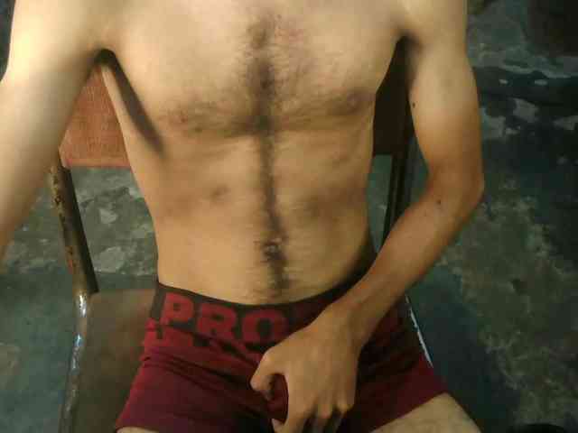 DeyPectoral1