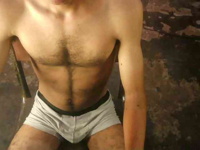 DeyPectoral1