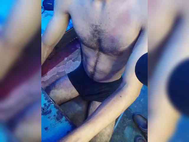 DeyPectoral1 DeyPectoral1