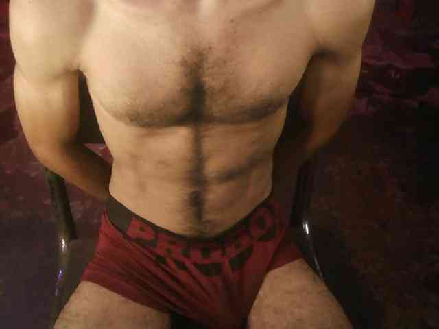 DeyPectoral1