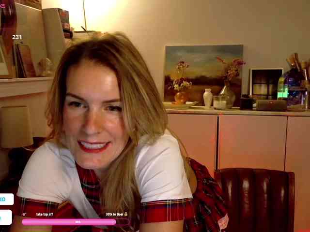 MissTheaCamille webcam