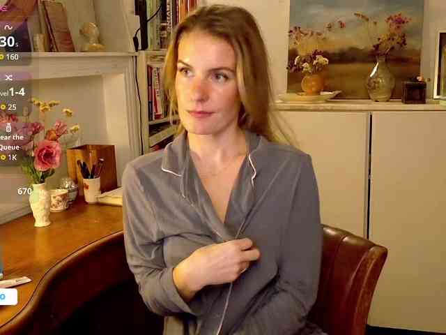 MissTheaCamille webcam