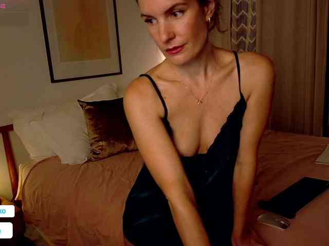 MissTheaCamille webcam