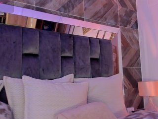 TaniaSmith Porn Show