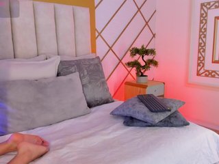 TaniaSmith Porn Show