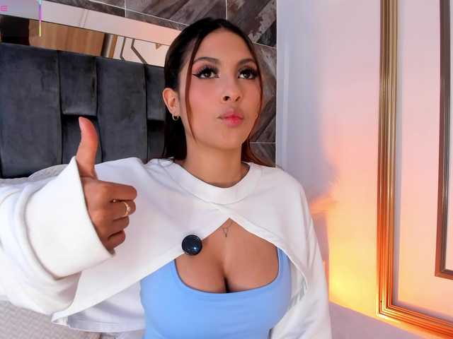 TaniaSmith's BongaCams show and profile