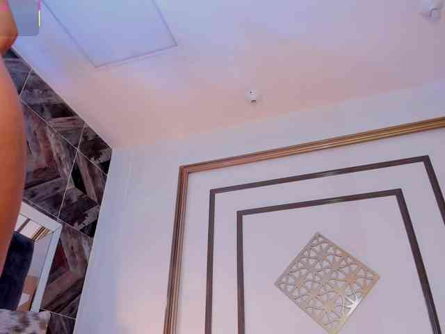 TaniaSmith TaniaSmith