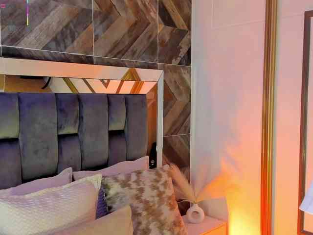 TaniaSmith TaniaSmith