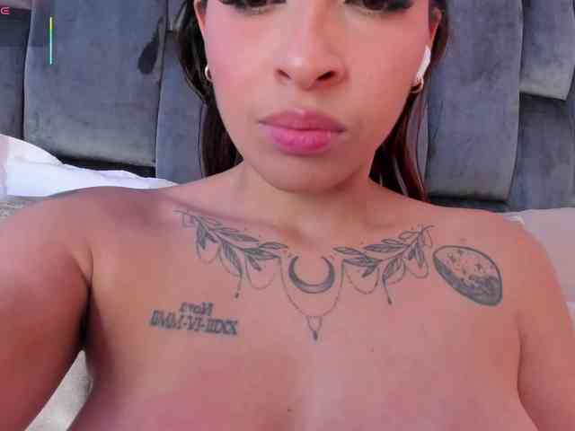 TaniaSmith TaniaSmith