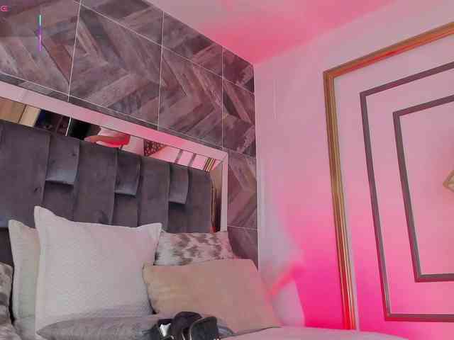 TaniaSmith TaniaSmith