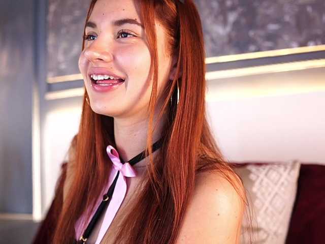 AylinMiller's BongaCams show and profile