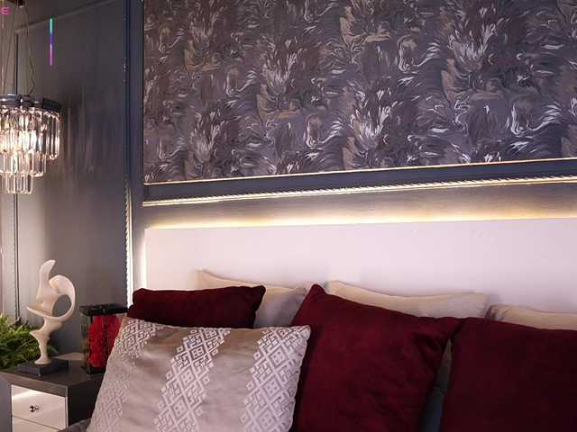 AylinMiller live cam profile