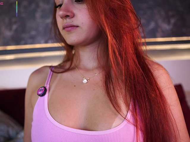 AylinMiller's BongaCams show and profile