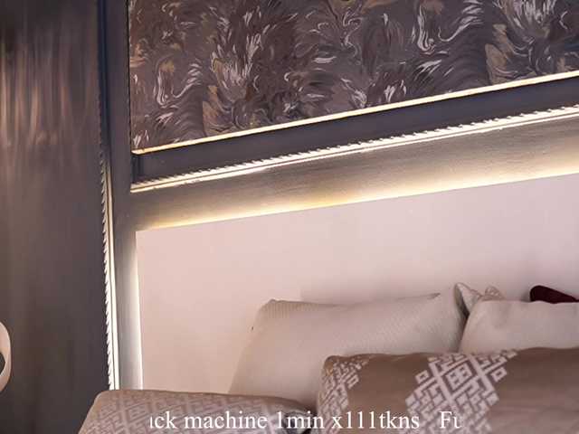 AylinMiller's BongaCams show and profile