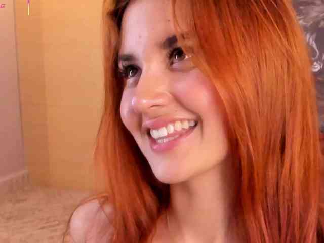 AylinMiller webcam