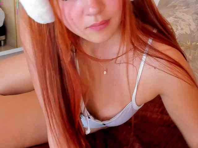AylinMiller webcam