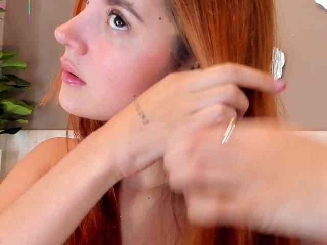 AylinMiller webcam