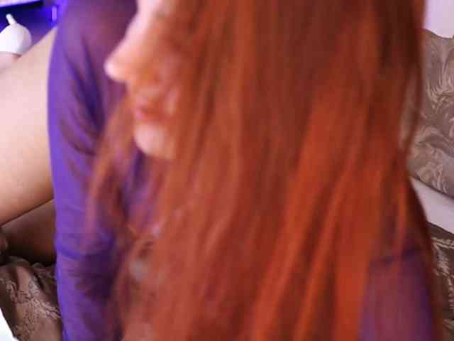 AylinMiller webcam