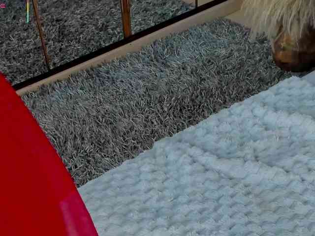 AylinMiller webcam