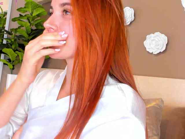 AylinMiller webcam