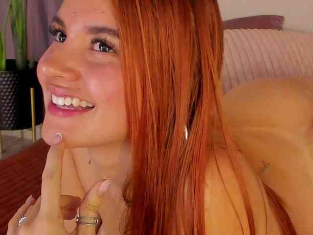 AylinMiller webcam