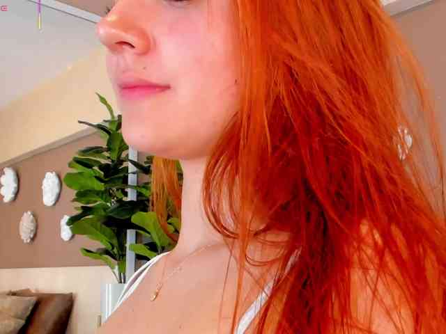 AylinMiller webcam