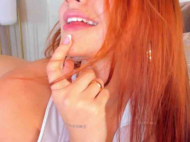 AylinMiller webcam